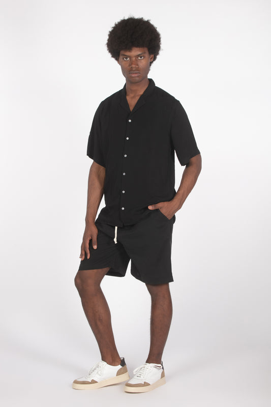 Camicia nera