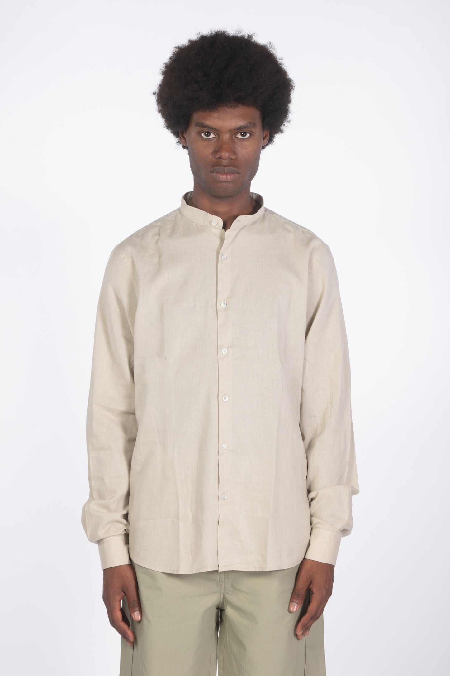 Camicia colletto a fascetta fango