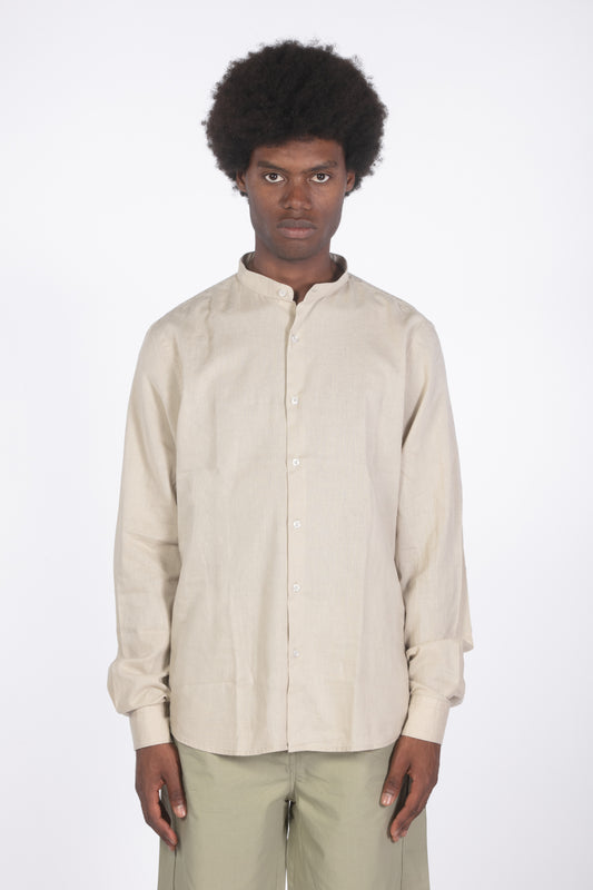 Camicia colletto a fascetta fango
