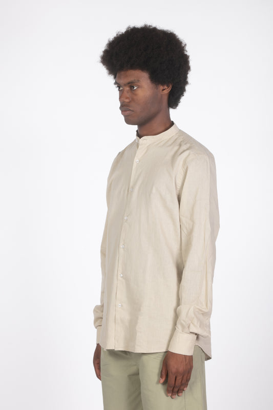 Camicia colletto a fascetta fango