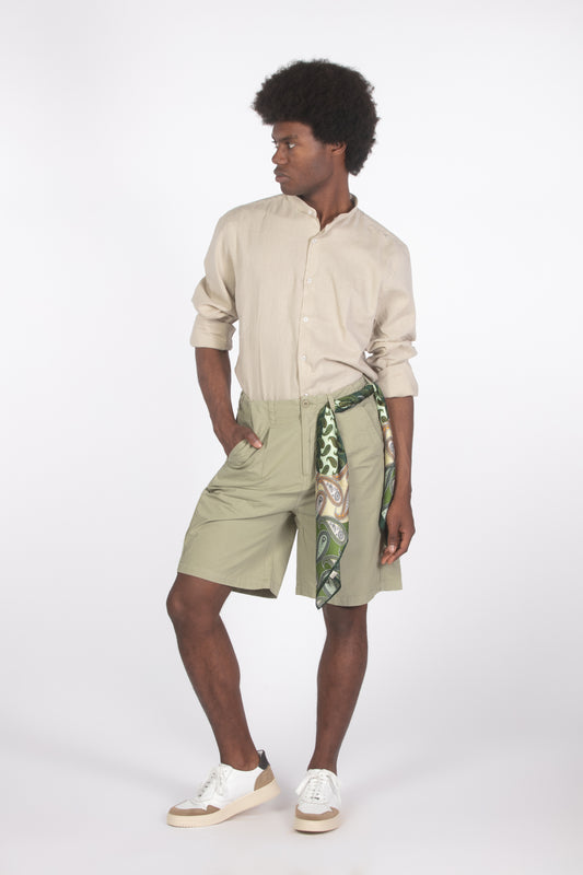 Bermuda verde militare
