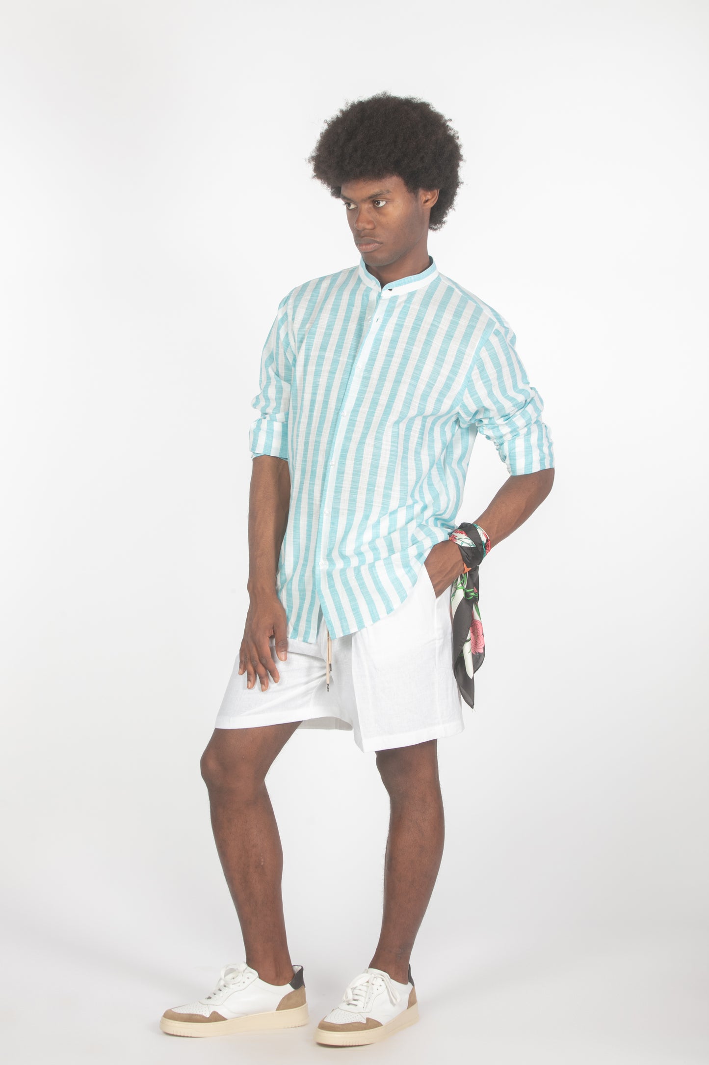 Camicia colletto a fascette righe turchese