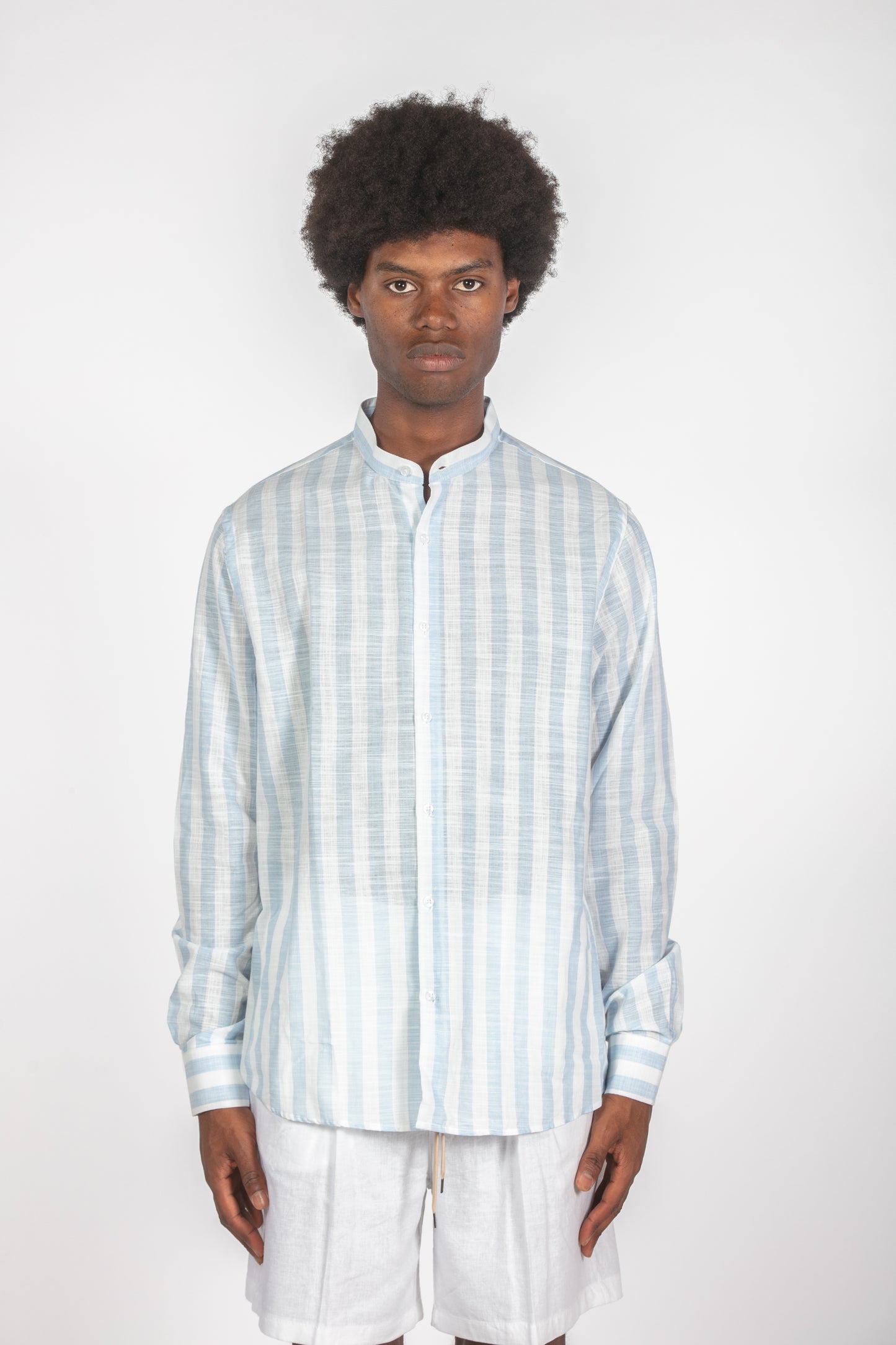 Camicia colletto a fascetta righe celeste