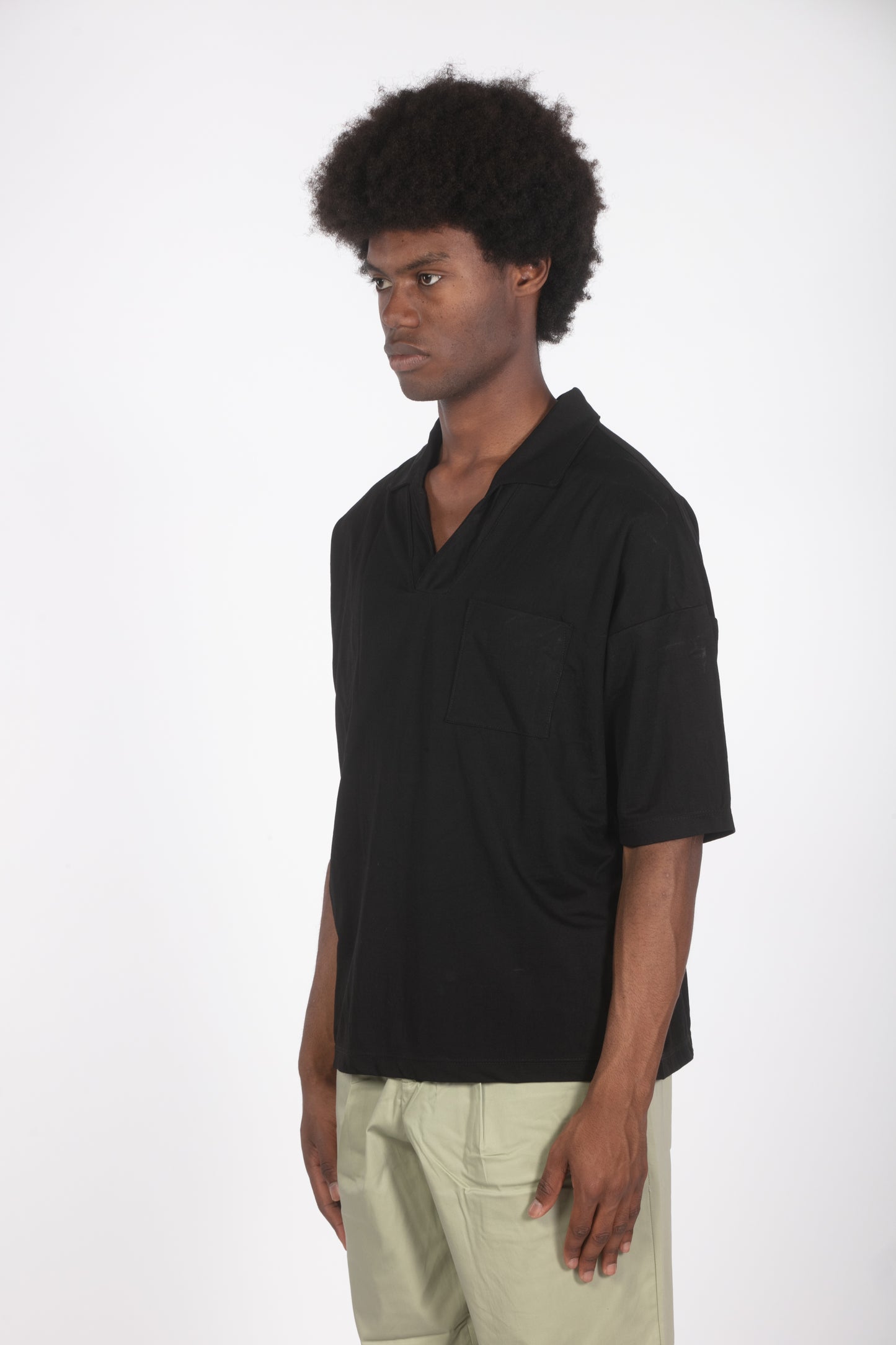 Polo con taschino nero