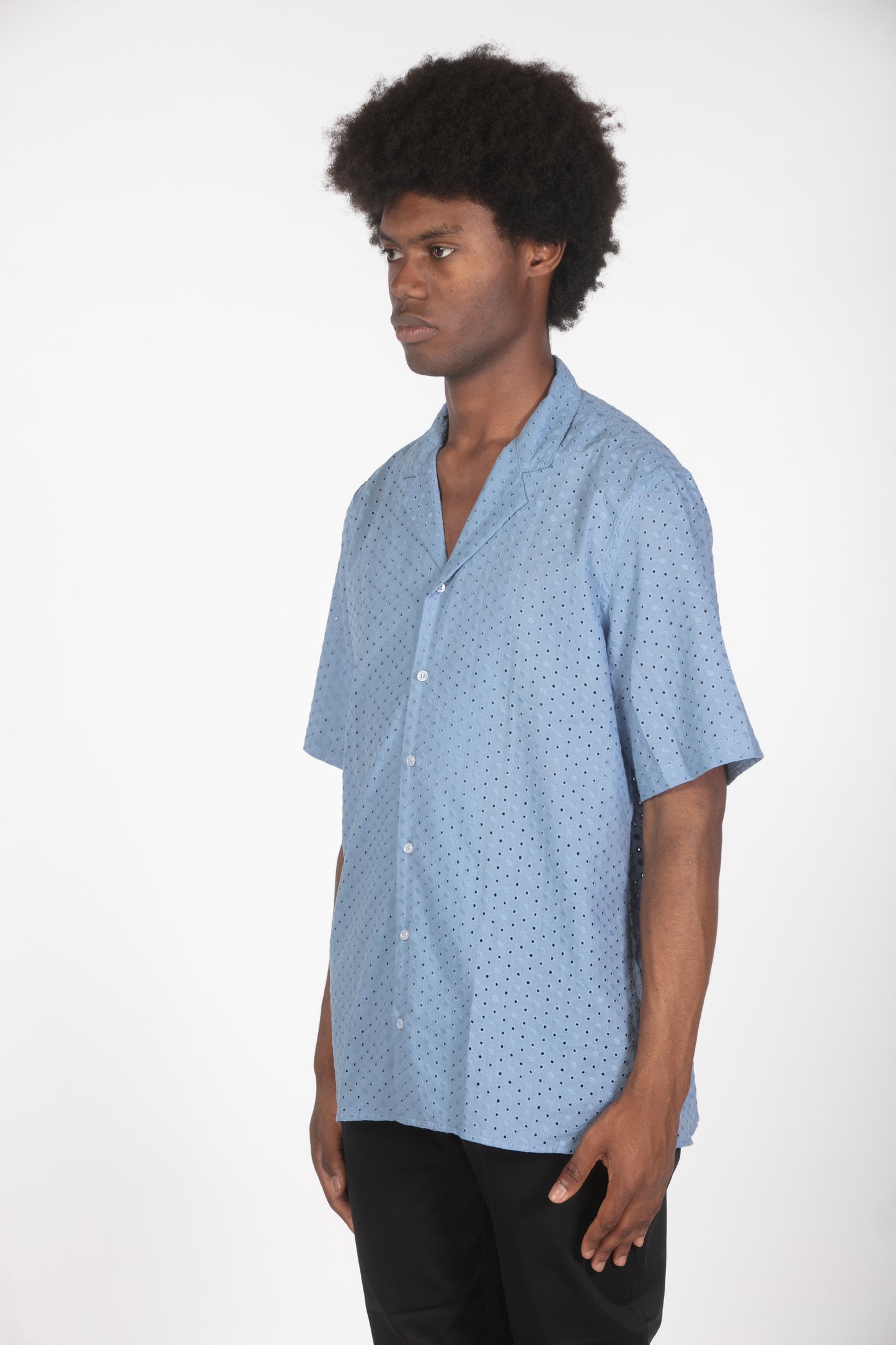 Camicia mm cielo con ricamo traforato