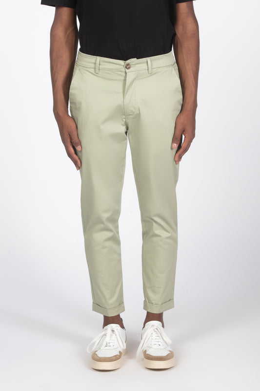 Pantalone chinos salvia