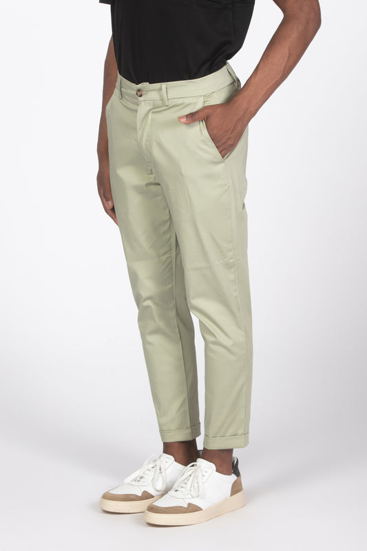 Pantalone chinos salvia