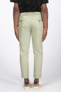 Pantalone chinos salvia